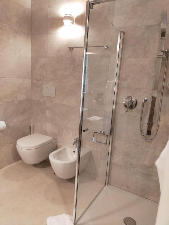Sweet Dream Deluxe Apartment Sirmione Exterior foto