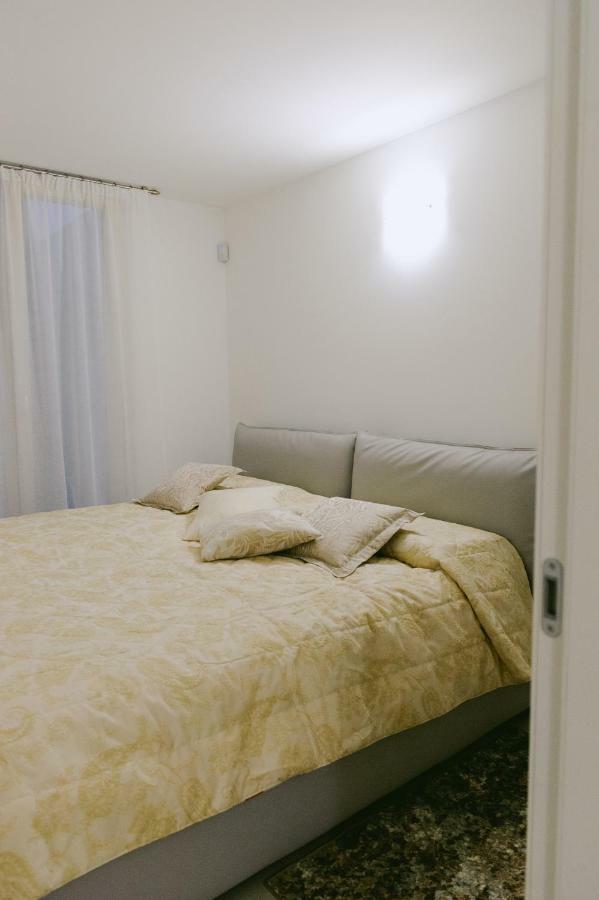 Sweet Dream Deluxe Apartment Sirmione Exterior foto
